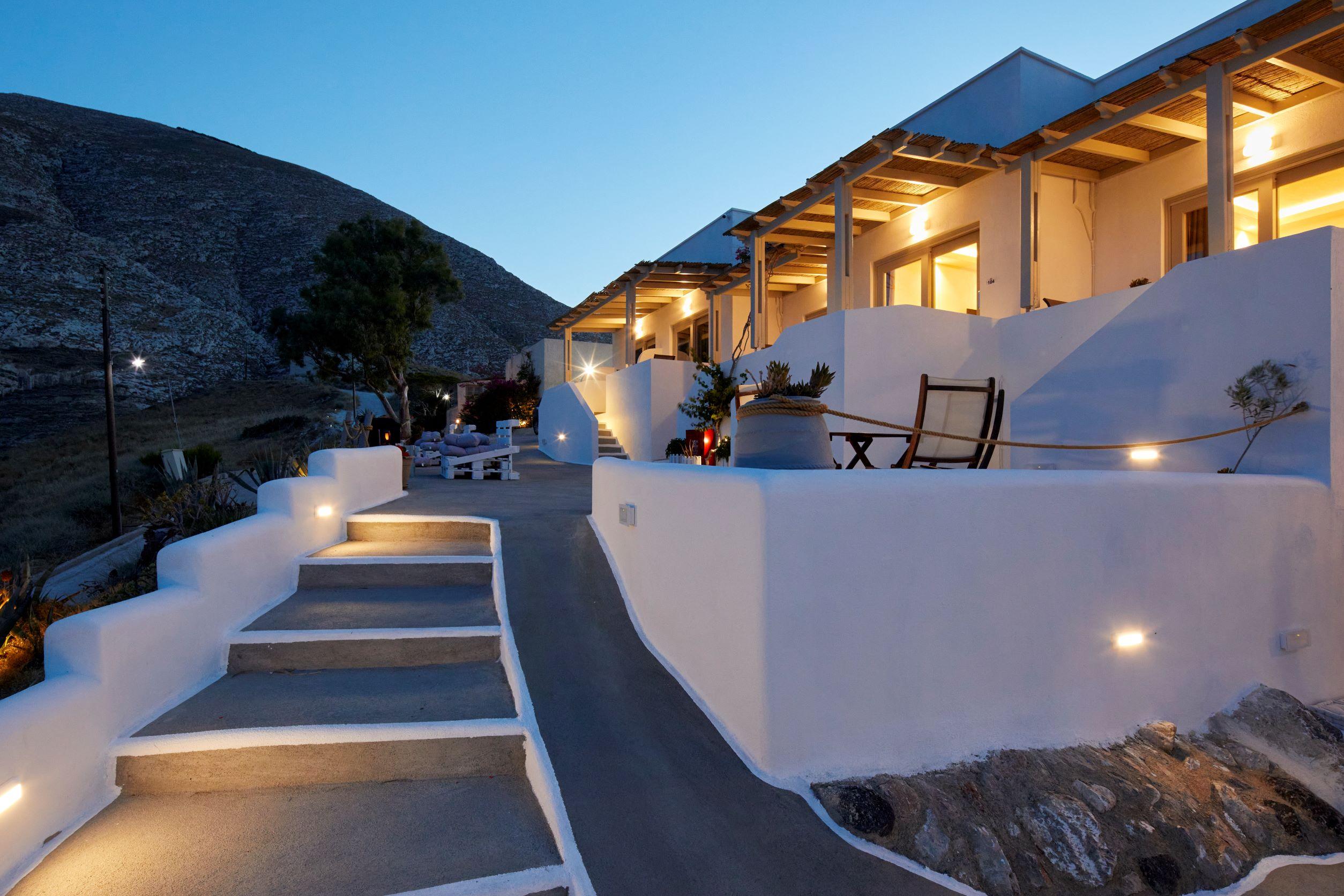 Acropole Sunrise Aparthotel Kamári Екстериор снимка