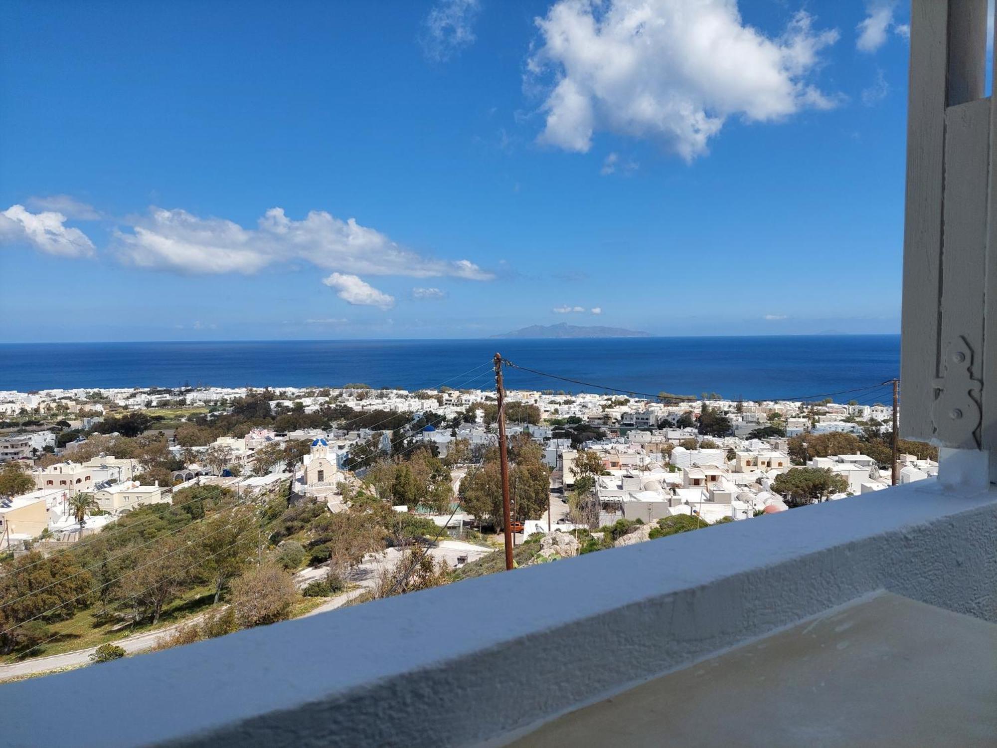 Acropole Sunrise Aparthotel Kamári Стая снимка